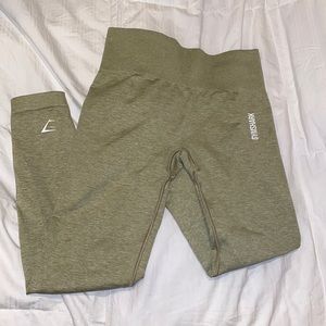 Workout pants